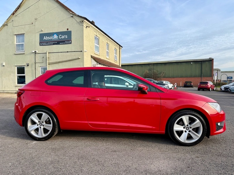 Seat Leon Ecotsi Fr Technology NJ17PTZ Red #3