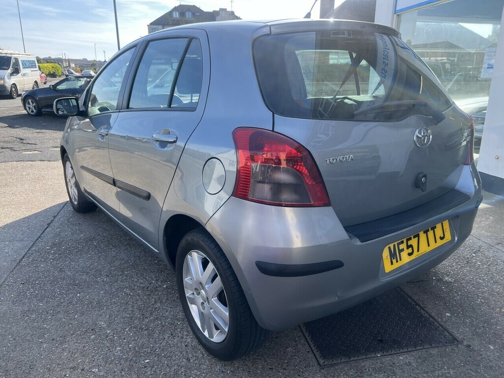 Toyota Yaris Vvt-i Tr MF57TTJ Silver #3