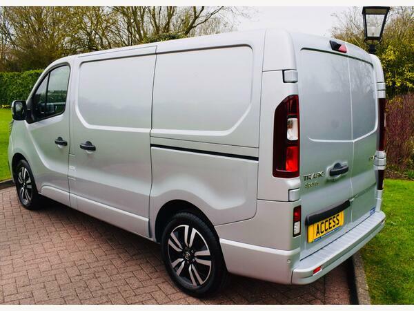Renault Trafic Panel Van 2.0 Dci Blue Sl28 Sport L1 H1 Euro 6 S WF72MHN Blue #4