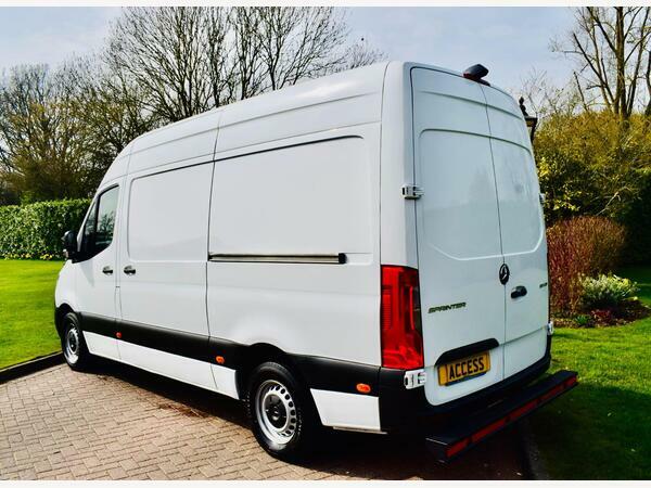 Mercedes-Benz Sprinter Temperature Controlled 317 Temperature Controlled KX22OAG White #3