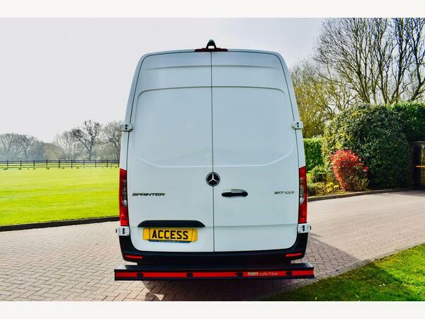 Mercedes-Benz Sprinter Temperature Controlled 317 Temperature Controlled KX22OAG White #4