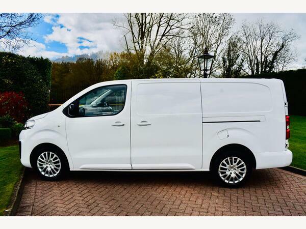 Vauxhall Vivaro Panel Van 1.5 Turbo D 2900 Pro L2 H1 Euro 6 S S DS23KZB White #2