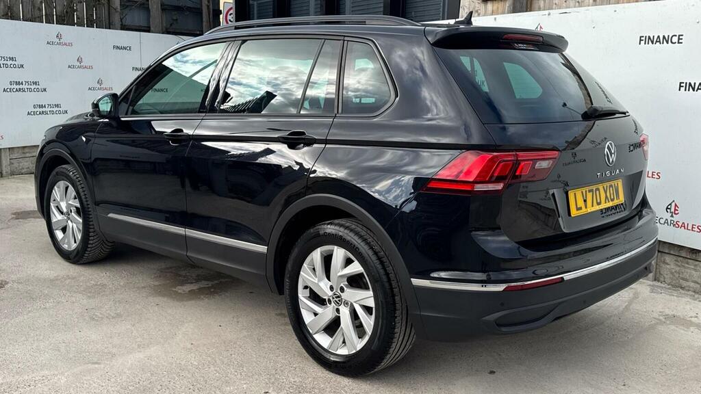 Volkswagen Tiguan Suv 1.5 Tsi Life Dsg Euro 6 Ss 202070 LV70XOW Black #6