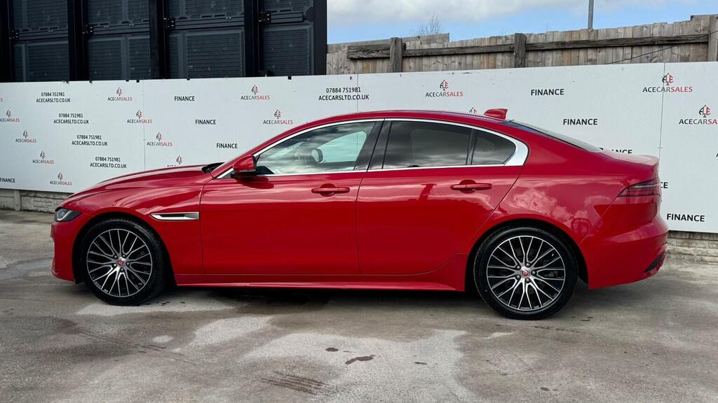 Jaguar XE Saloon 2.0 P250i R-dynamic S Euro 6 Ss ML69LBK Red #5