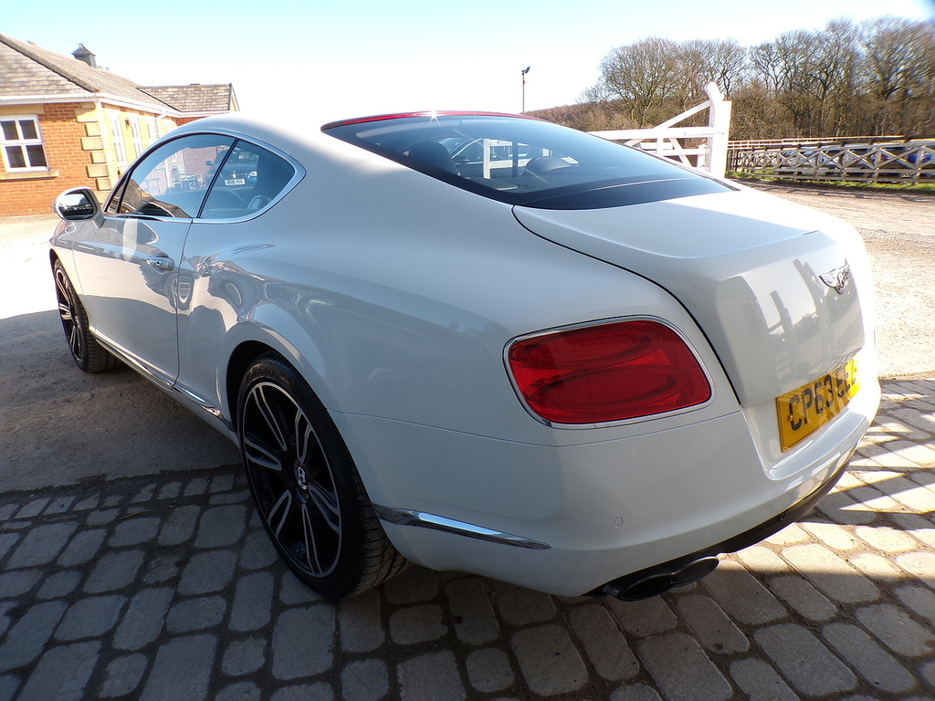 Bentley Continental Gt V8 Gt White #6