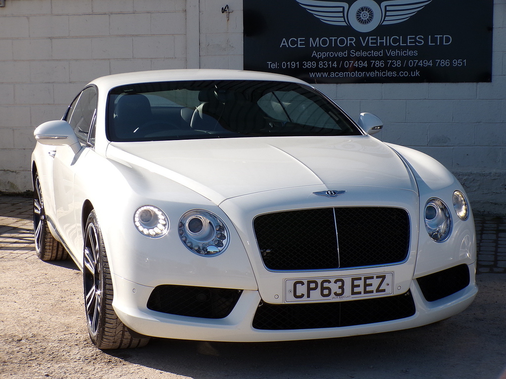 Bentley Continental Gt V8 Gt White #2