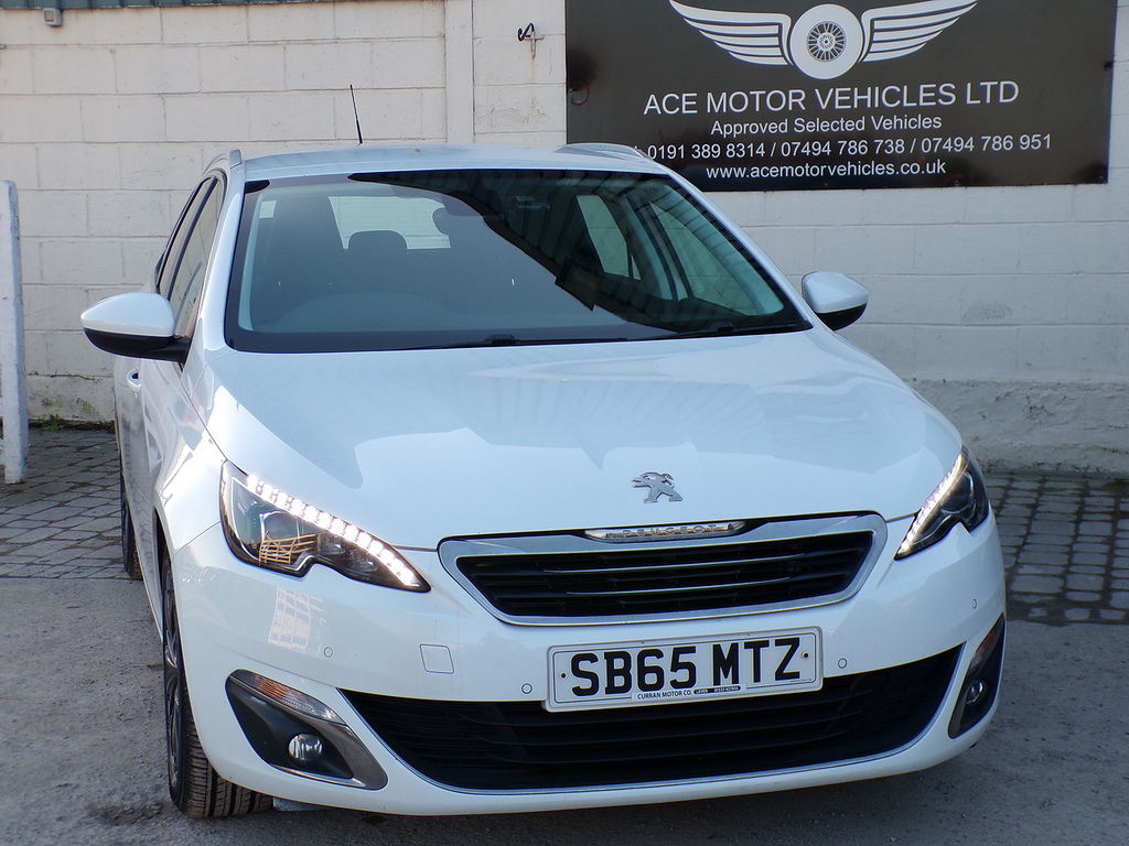 Peugeot 308 SW Bluehdi Allure SB65MTZ White #2