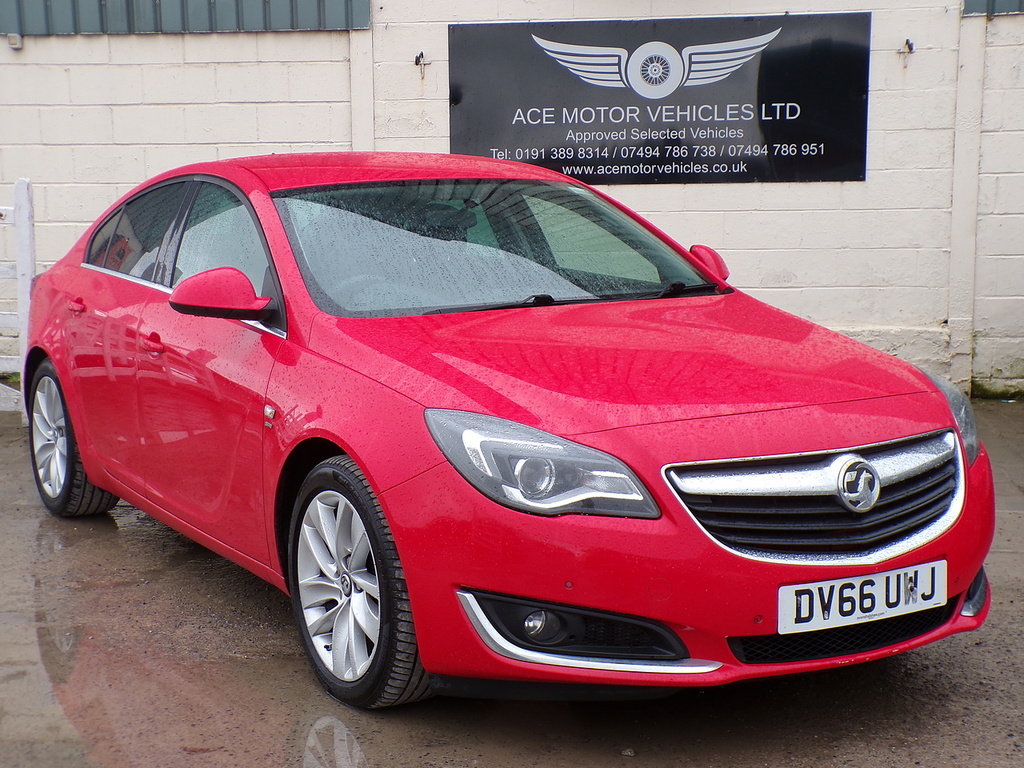 Vauxhall Insignia Cdti Sri Nav Red
