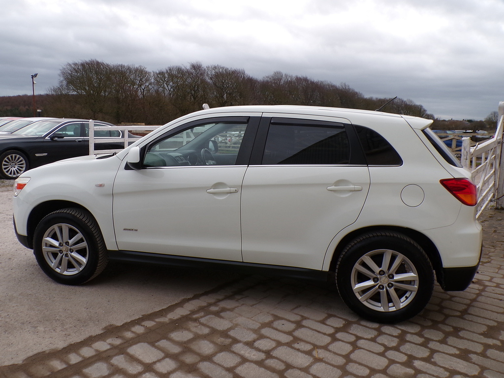 Mitsubishi ASX Cleartec 3 White #5