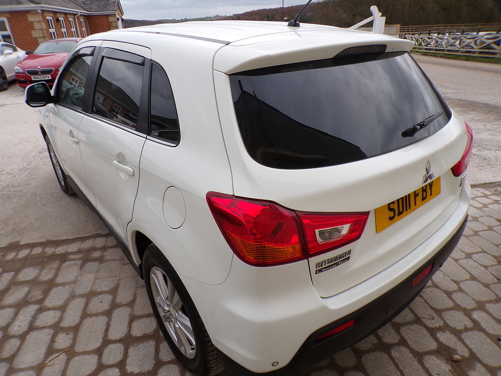 Mitsubishi ASX Cleartec 3 White #6