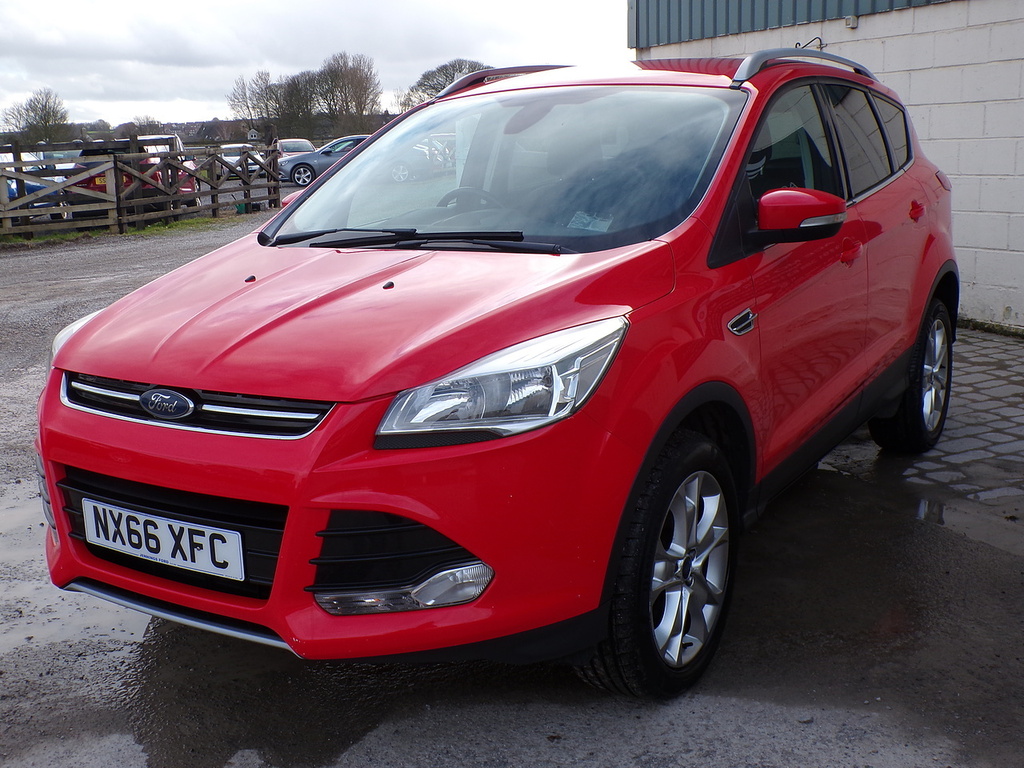 Ford Kuga Tdci Titanium NX66XFC Red #4