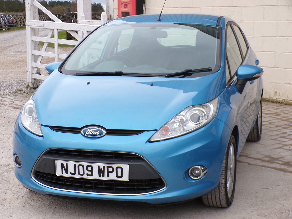 Ford Fiesta Zetec Blue #3