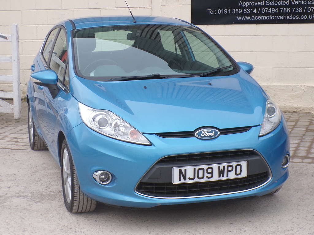 Ford Fiesta Zetec Blue #2