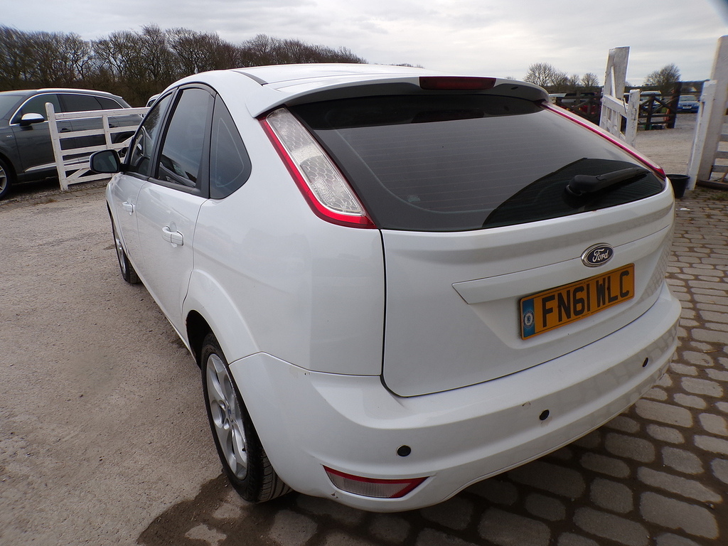 Ford Focus Tdci Sport FN61WLC White #4