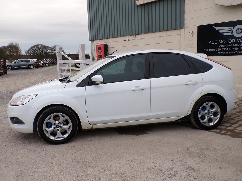 Ford Focus Tdci Sport FN61WLC White #3