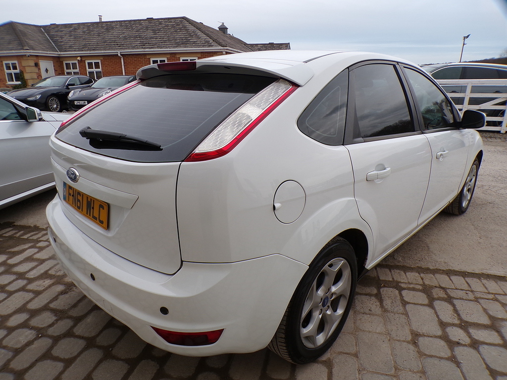 Ford Focus Tdci Sport FN61WLC White #6