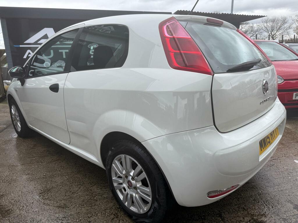 Fiat Punto 1.2 Pop Hatchback MW15HYT White #4