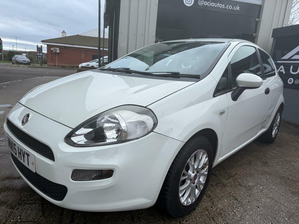 Fiat Punto 1.2 Pop Hatchback MW15HYT White #2