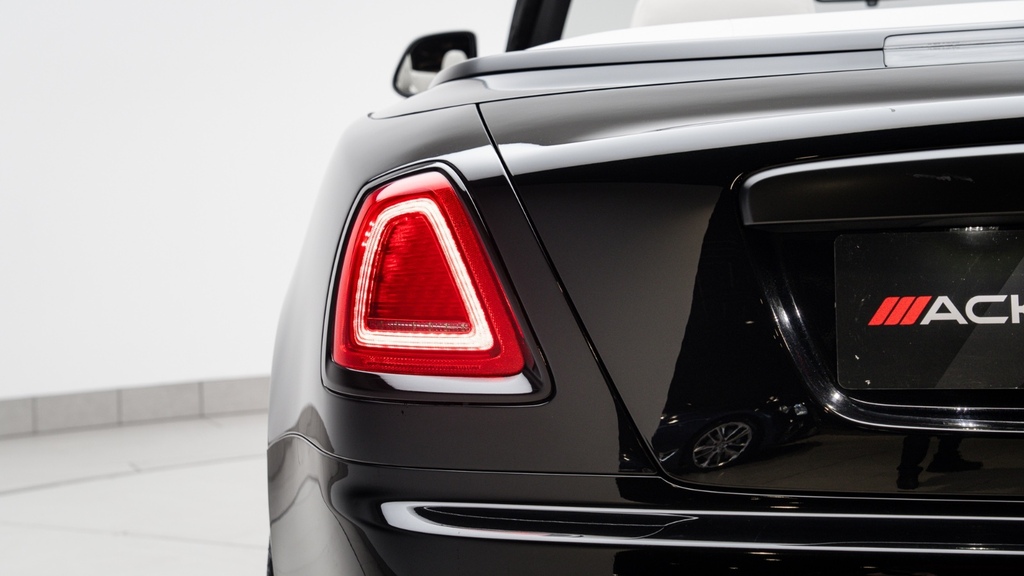 Rolls-Royce Dawn V12 Purple #49