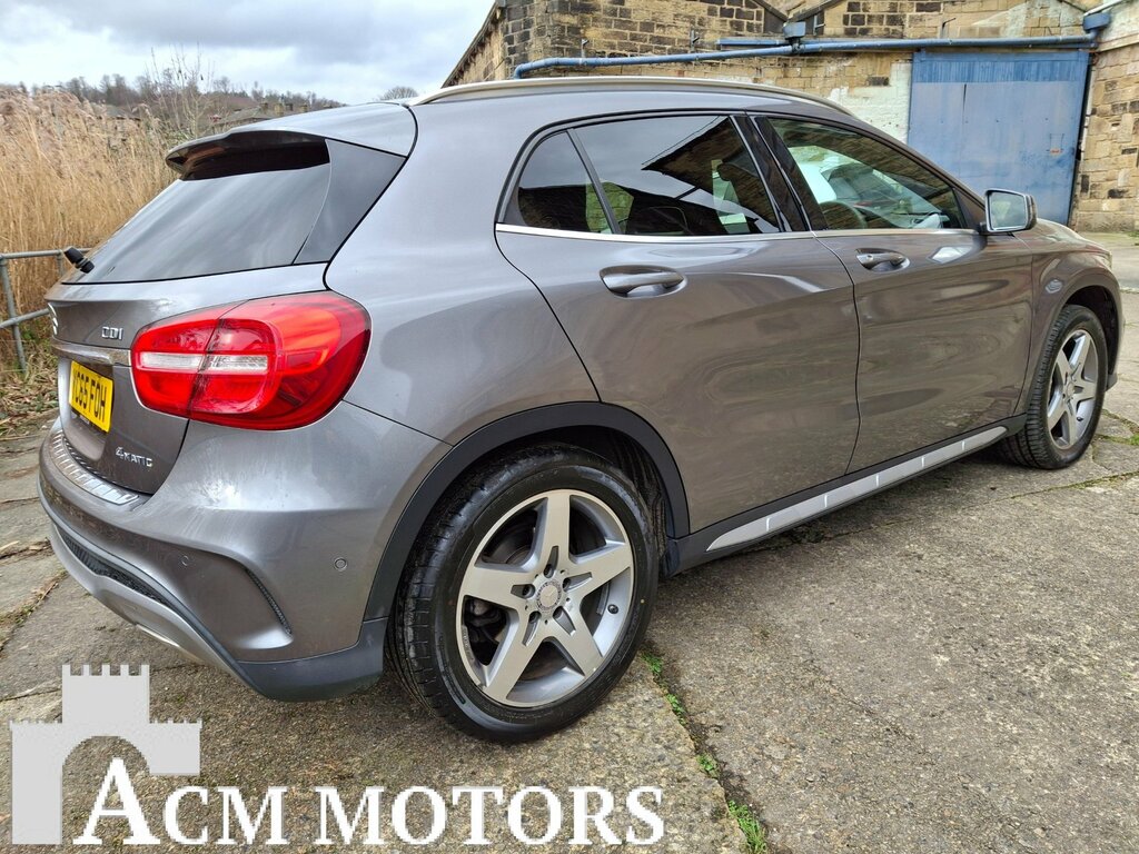 Mercedes-Benz GLA Class 2.1 Gla220d Amg Line Premium Plus Suv YC65FOH Grey #3