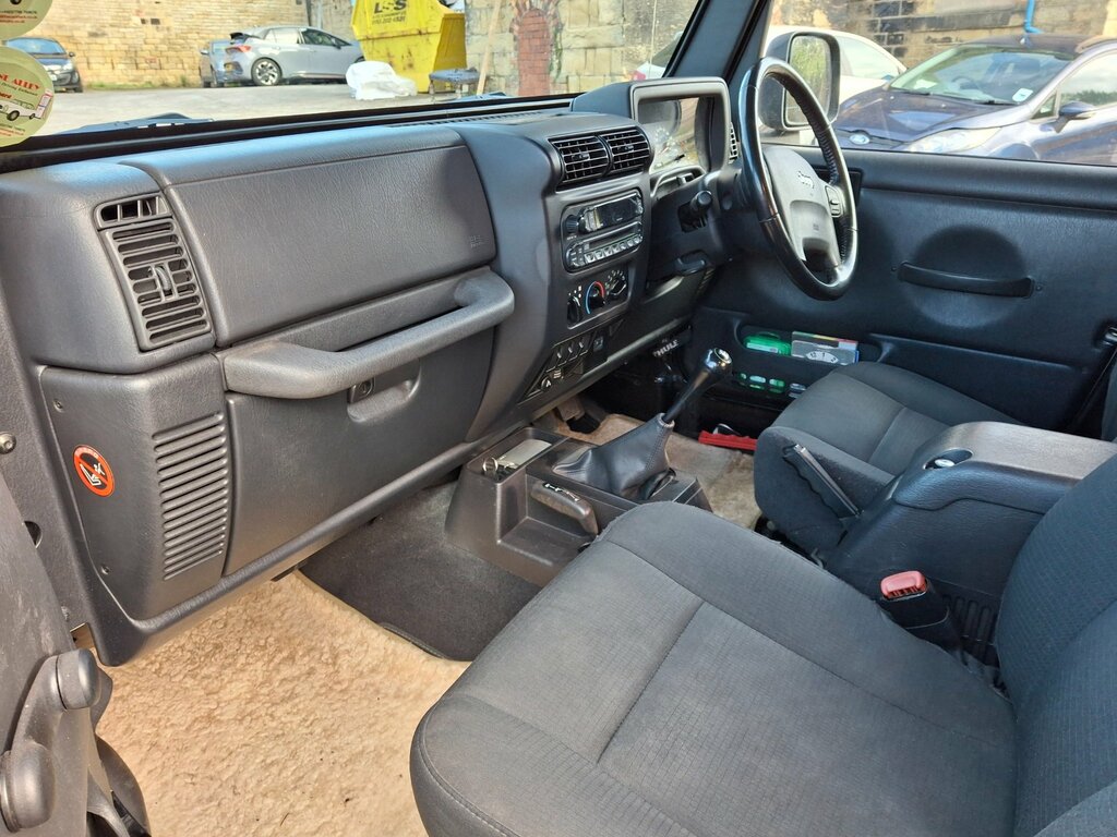 Jeep Wrangler Sahara - 2006 06 Green #12