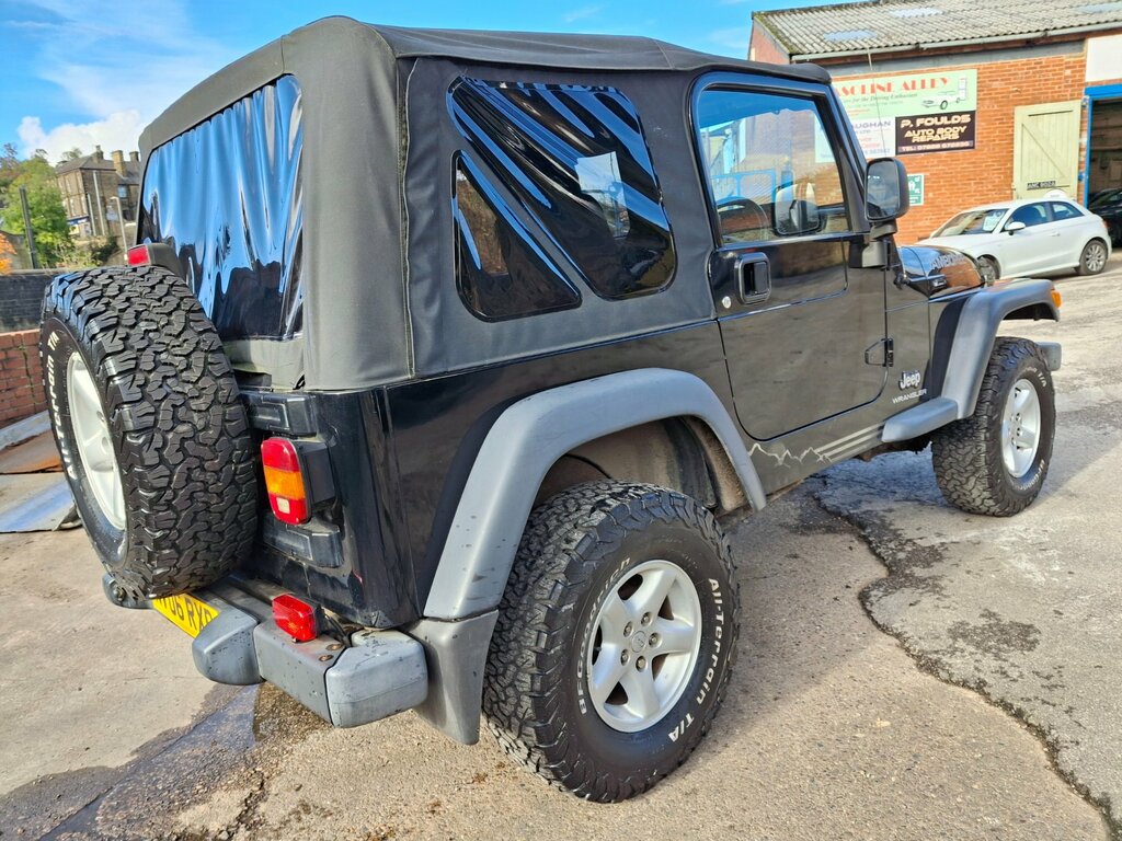 Jeep Wrangler Sahara - 2006 06 Green #8