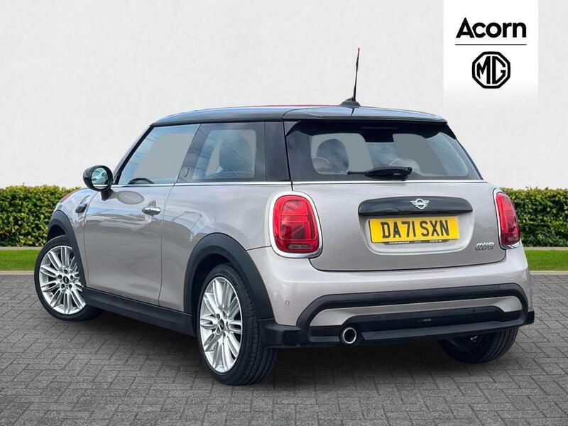 Mini Hatch 1.5 Cooper Exclusive Steptronic Euro 6 Ss DA71SXN Grey #2