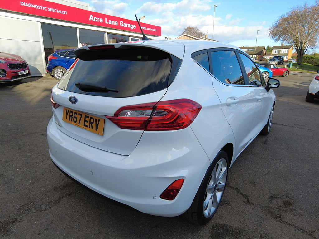 Ford Fiesta T Ecoboost Titanium YR67ERV White #3