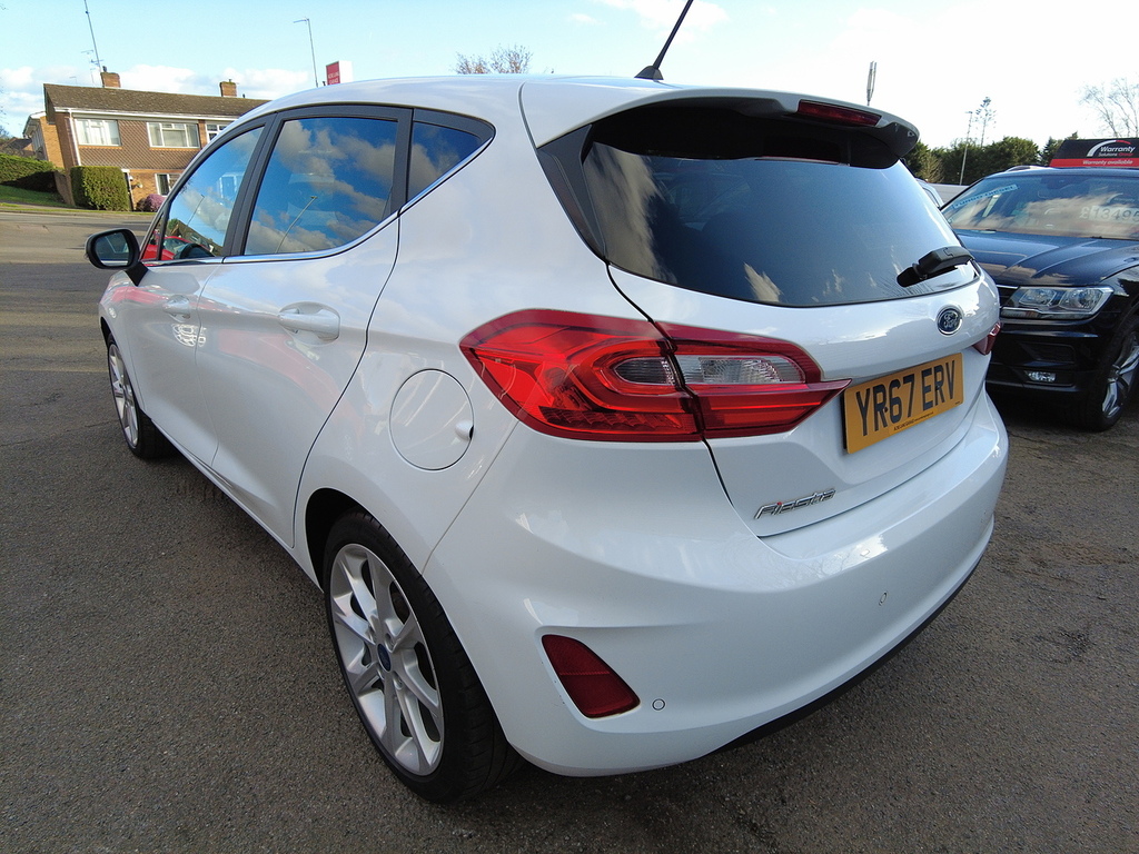 Ford Fiesta T Ecoboost Titanium YR67ERV White #5