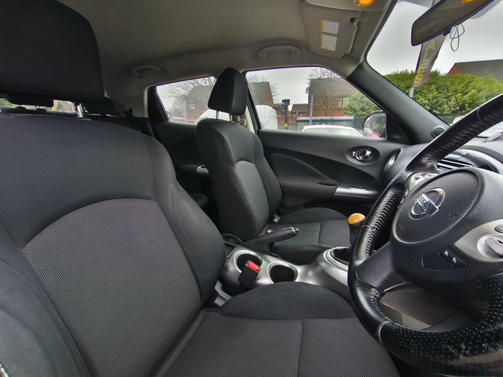 Nissan Juke Hatchback FJ13VKT Grey #3