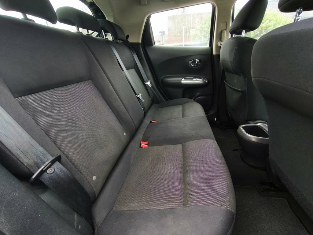 Nissan Juke Hatchback FJ13VKT Grey #6