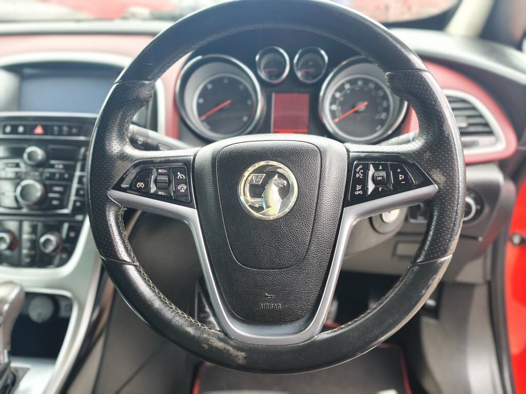 Vauxhall Astra GTC 2L Sri Red #3