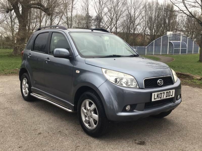 Daihatsu Terios 1.5 Sx Red #1