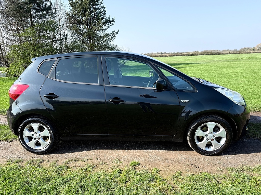 Kia Venga Crdi Ecodynamics 3 Black #2