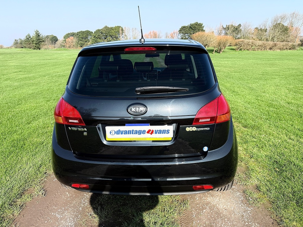 Kia Venga Crdi Ecodynamics 3 Black #4