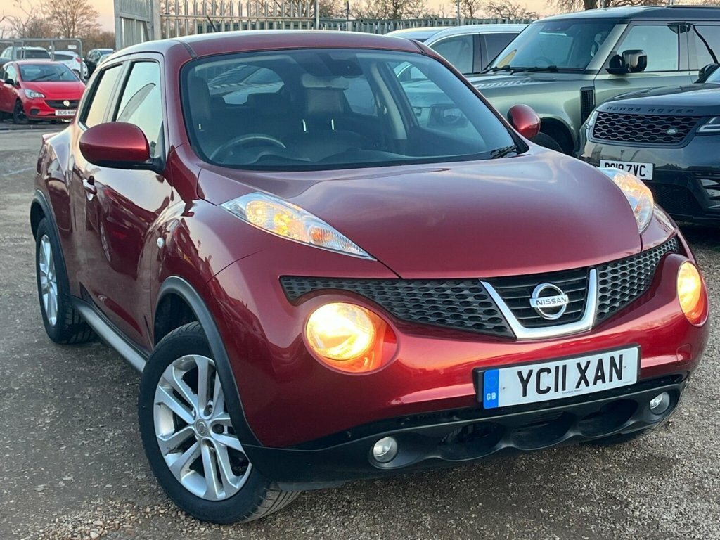 Nissan Juke Suv Red