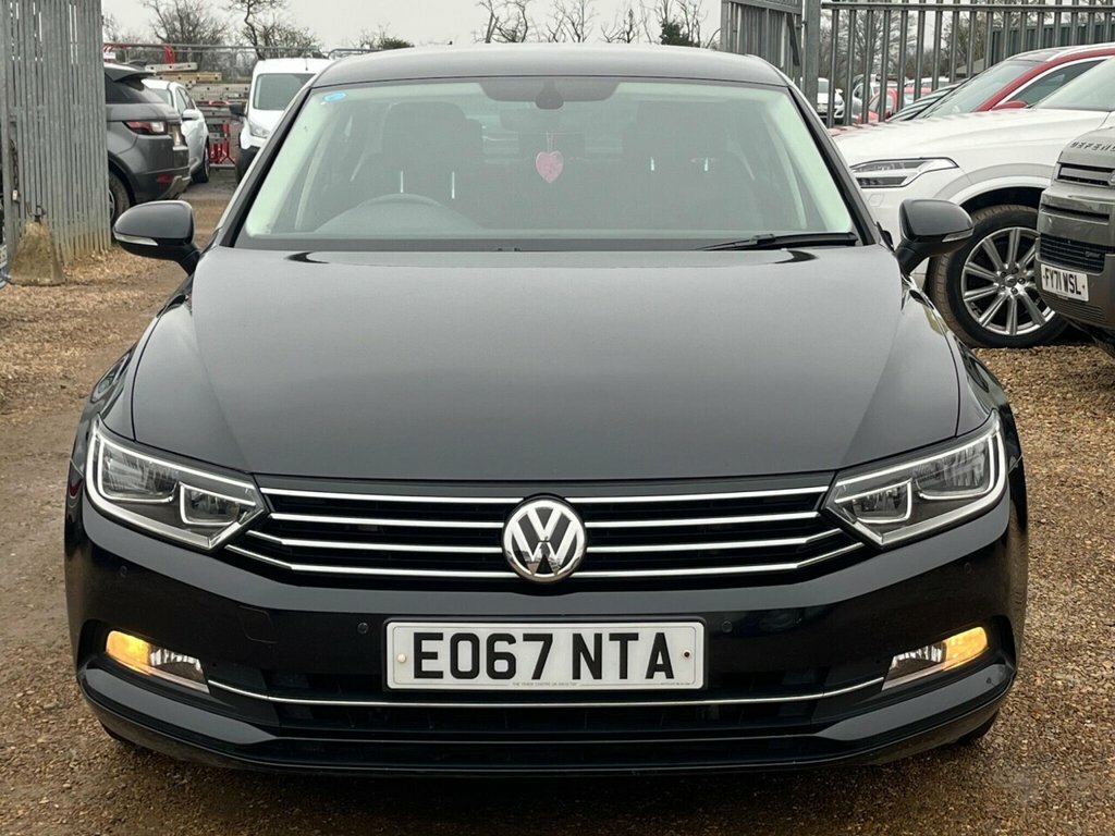 Volkswagen Passat Saloon EO67NTA Black #2