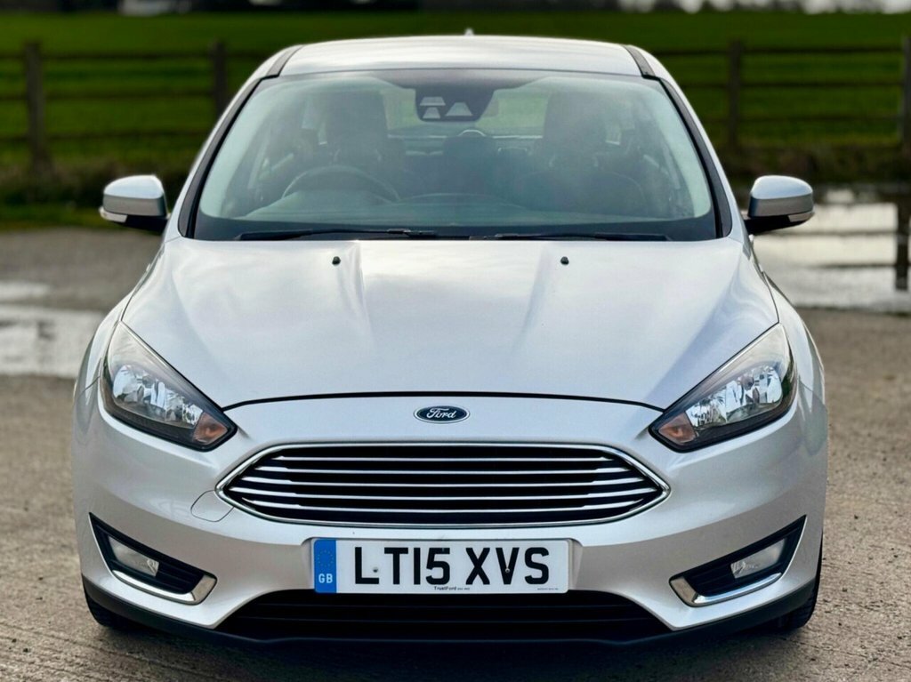 Ford Focus Hatchback LT15XVS Silver #2