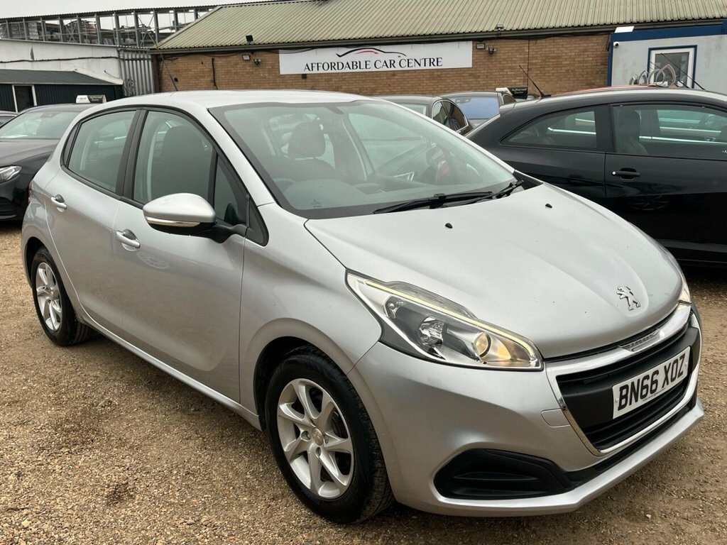 Peugeot 208 Hatchback BN66XOZ Silver #6