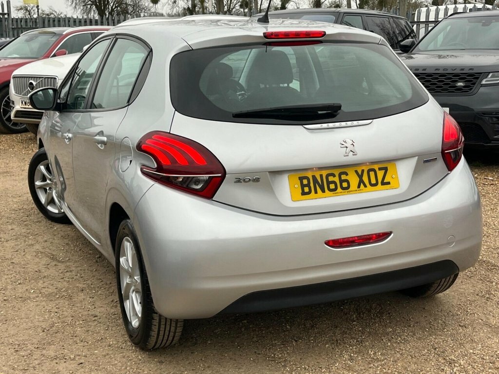 Peugeot 208 Hatchback BN66XOZ Silver #5