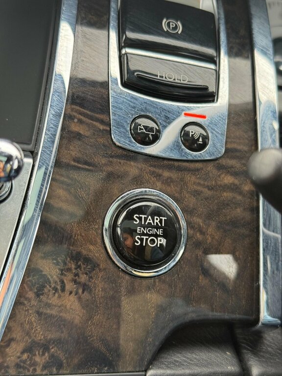 Rolls-Royce Ghost Saloon Silver #54