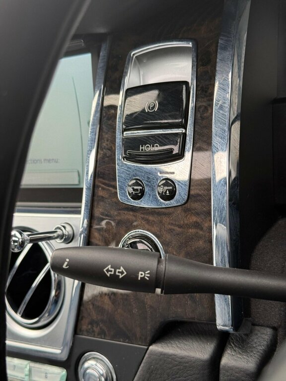 Rolls-Royce Ghost Saloon Silver #46