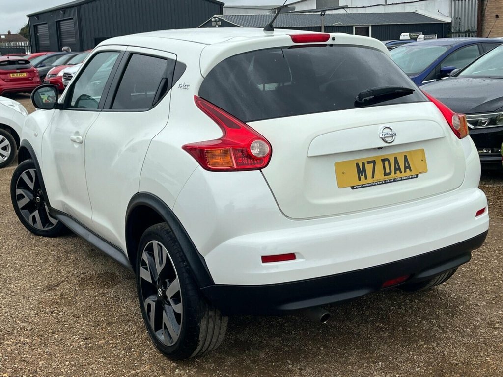 Nissan Juke Suv M7DAA White #4