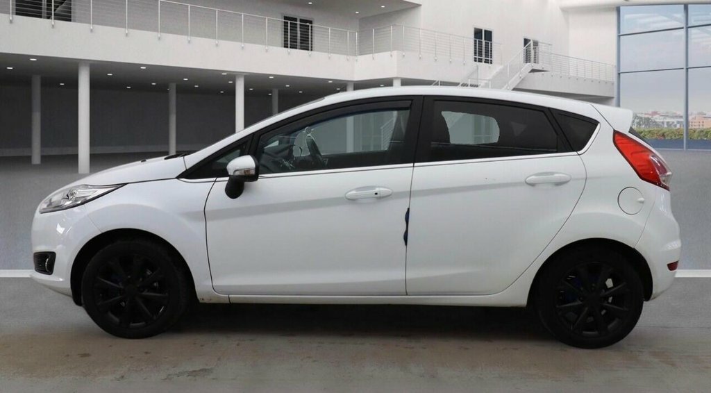 Ford Fiesta Titanium X YK14RXT White #3