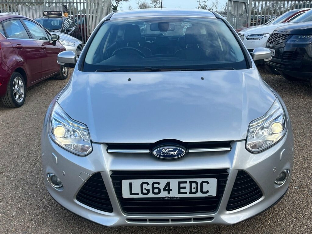 Ford Focus Hatchback LG64EDC Silver #2