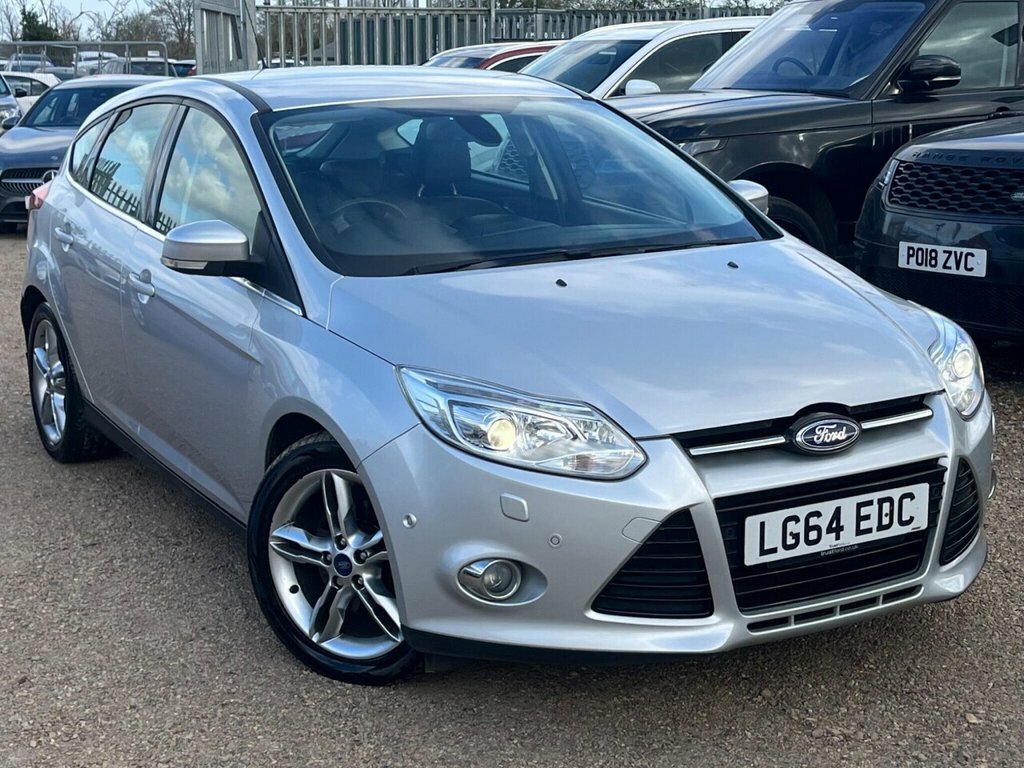Ford Focus Hatchback LG64EDC Silver
