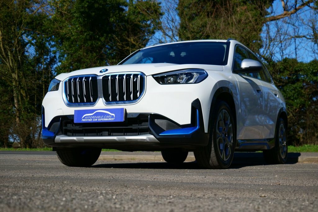 BMW iX1 Suv KF23VGL White #6