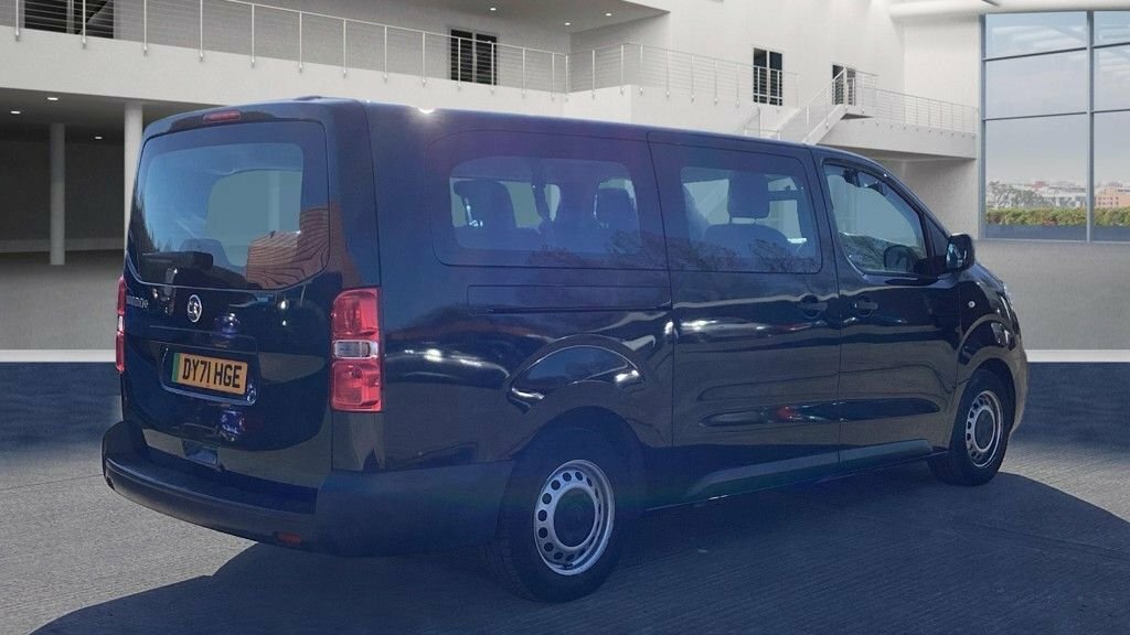 Vauxhall Vivaro Mpv DY71HGE Black #2