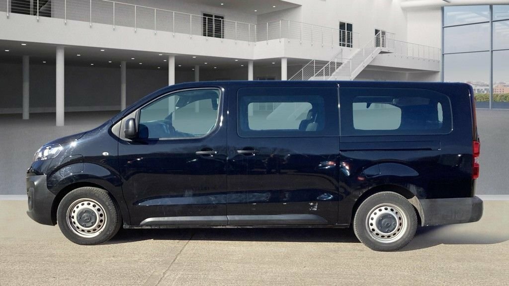 Vauxhall Vivaro Mpv DY71HGE Black #6