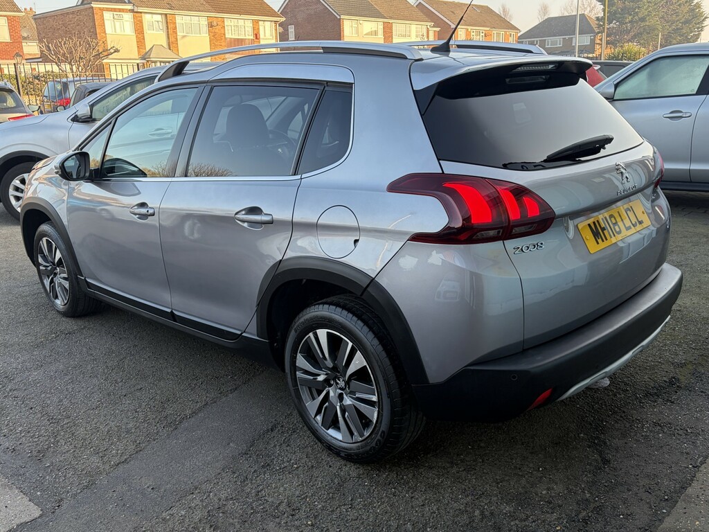 Peugeot 2008 Suv 1.2 Puretech Allure 2018 MH18LCL Grey #4